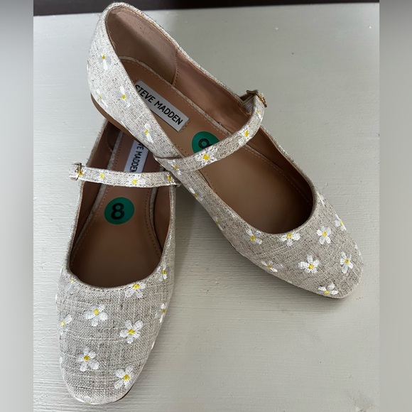 🌼🌼NWOT Steve Madden Linen look Daisy Mary Jane Ballet flats Sz 7.5 & 8. - Picture 6 of 10